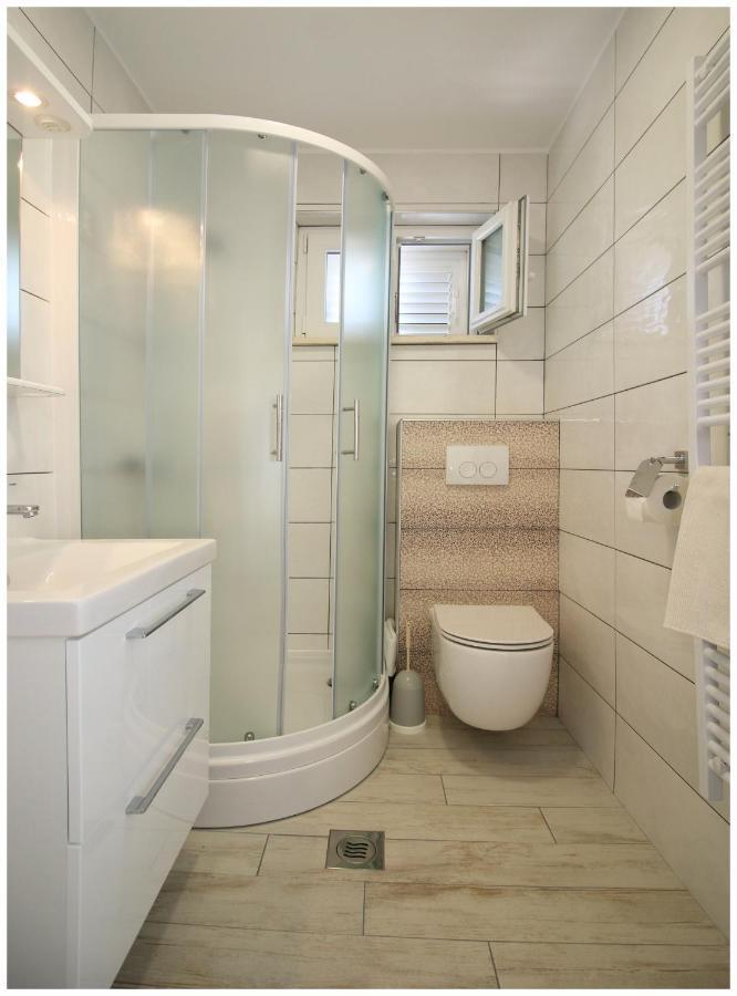 Apartment Maxim Primošten المظهر الخارجي الصورة