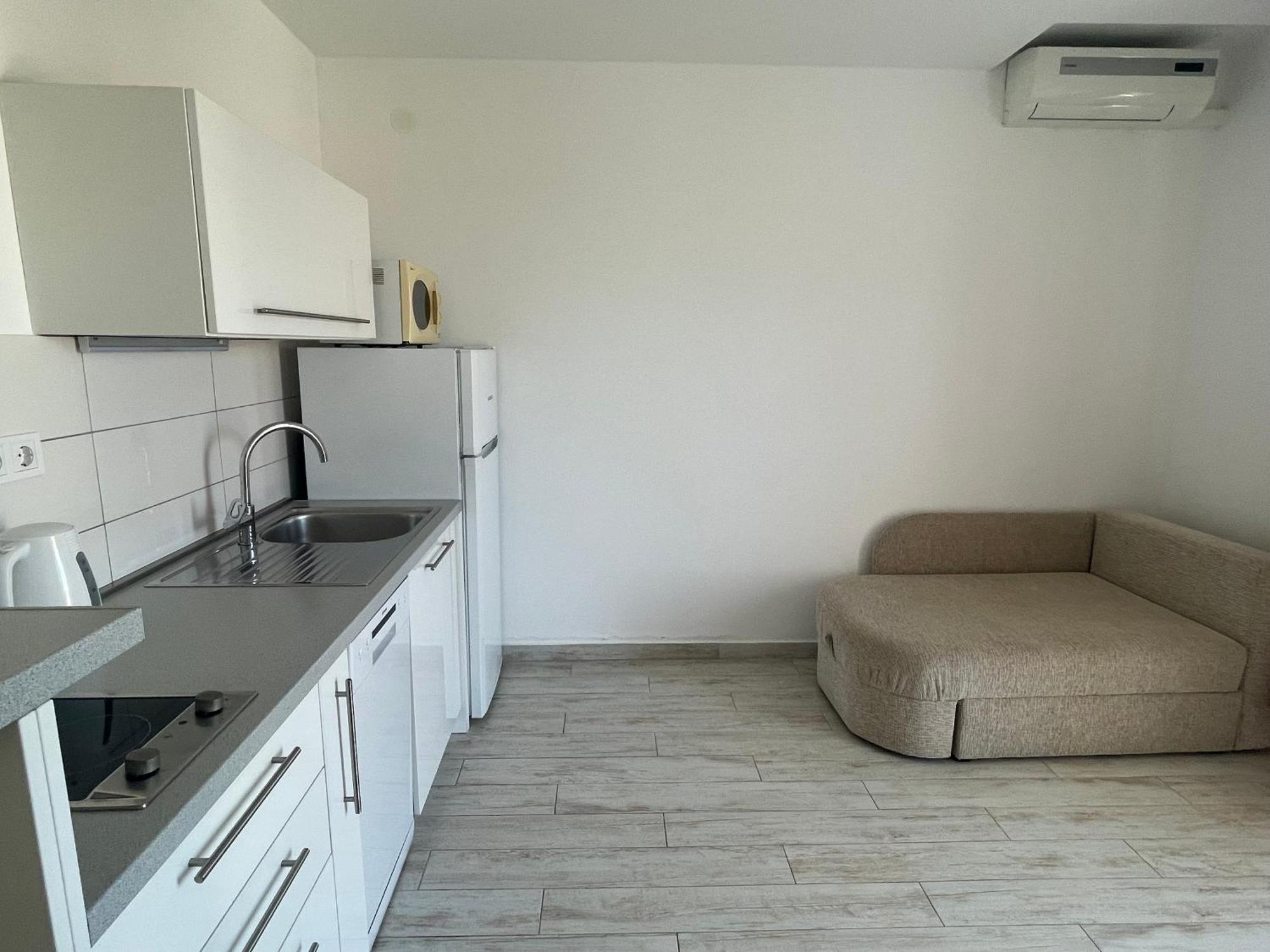 Primošten Apartment Maxim المظهر الخارجي الصورة