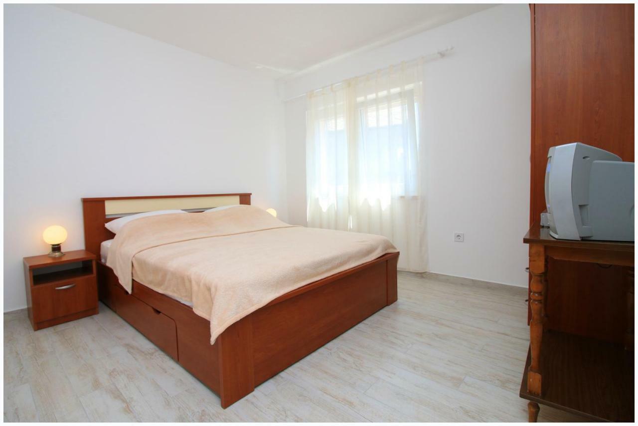 Apartment Maxim Primošten المظهر الخارجي الصورة