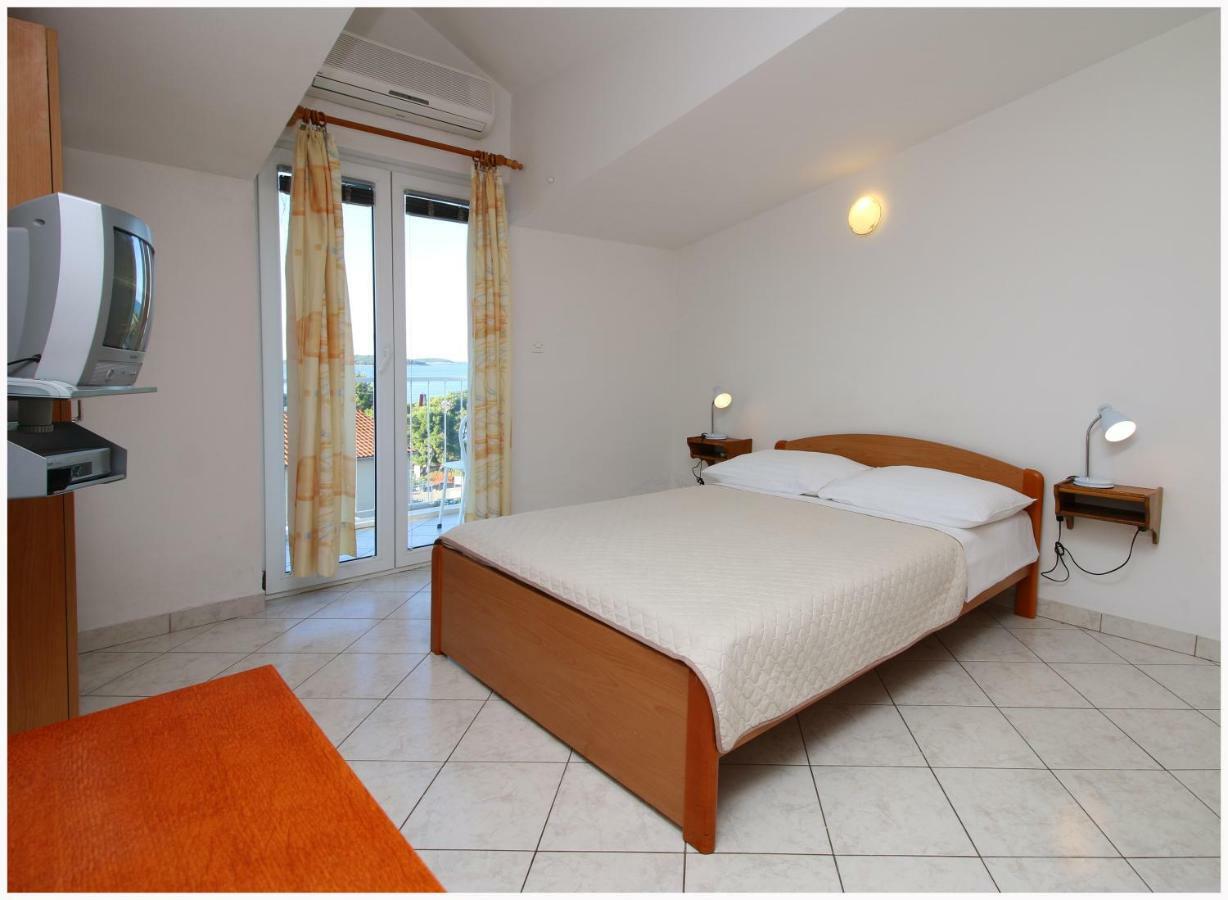 Apartment Maxim Primošten المظهر الخارجي الصورة